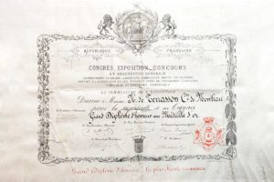 Le Grand Diplôme d’honneur avec Médaille d’Or